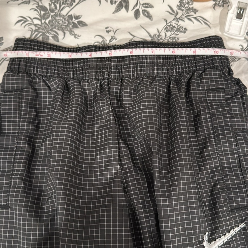 Nike Sweatpants - Picture 7 of 7